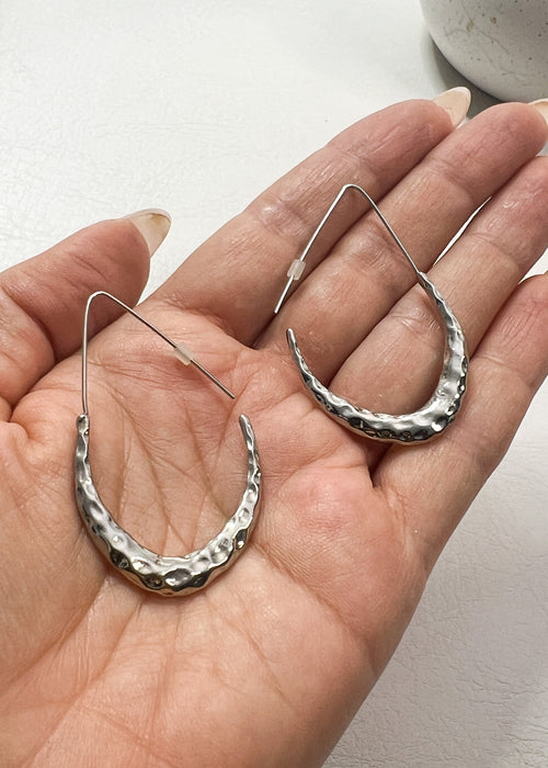 Molton Abstract Silver Hoops