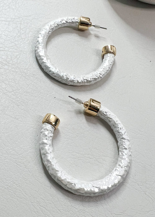 Textured Pearly Hoop Earrings