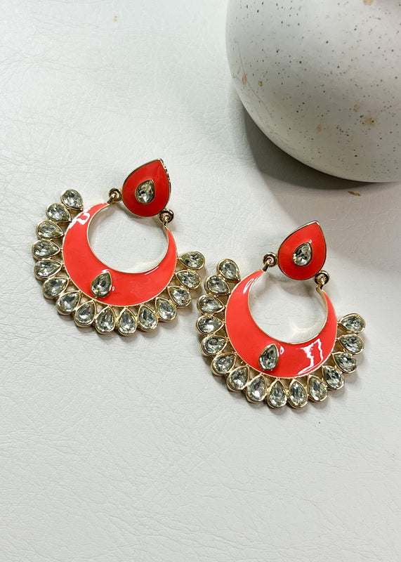 Pendientes bohemios de coral brillante