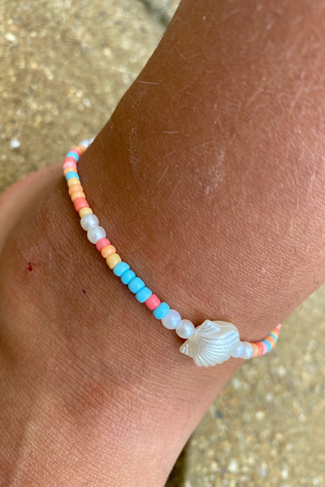 Delicate Shell Anklet