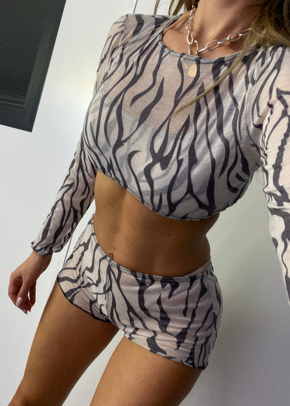 3 Piece Shorts Beach Set in Zebra