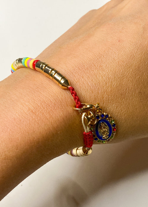 Pulsera con dijes desmontables de oro y esmalte