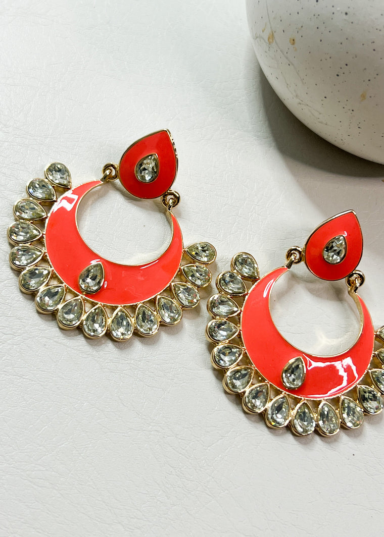 Pendientes bohemios de coral brillante