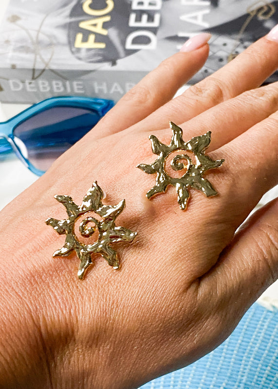 Retro Stylised Sun Earrings