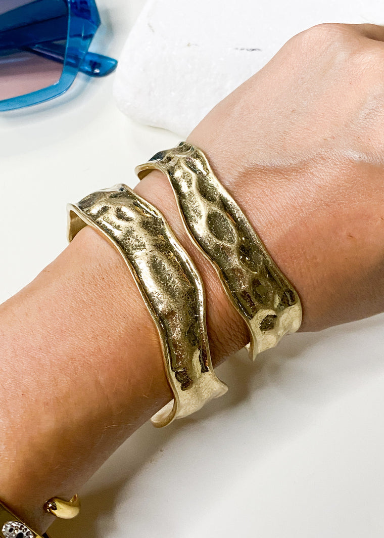 Hammered Molton Gold Cuff