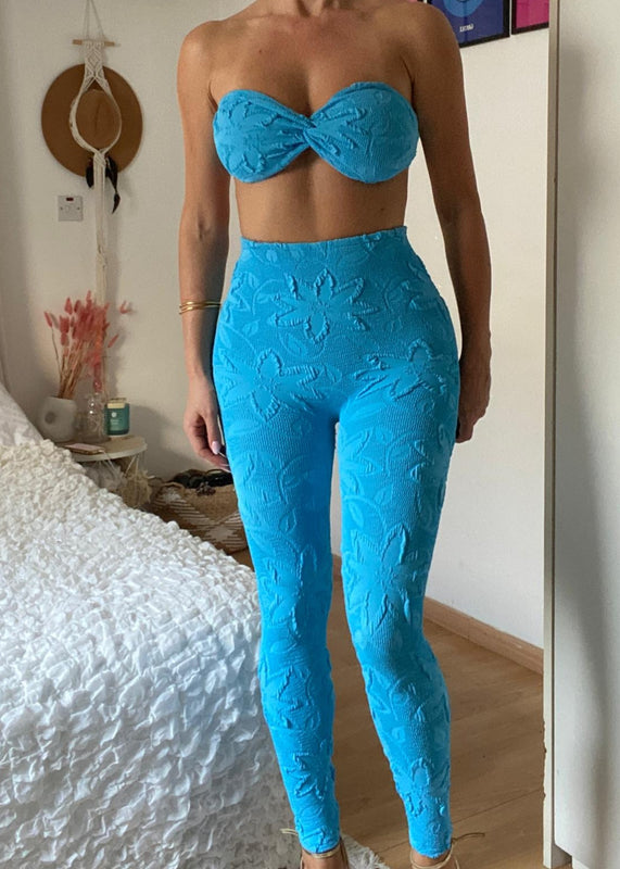 Leggings & Bandeau Set in Lagoon Blue