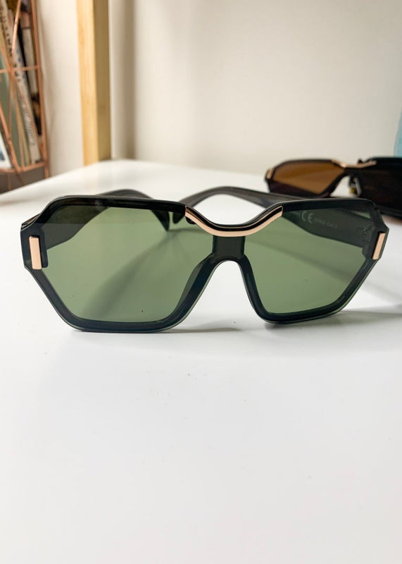 Retro Gold Detail Sunglasses